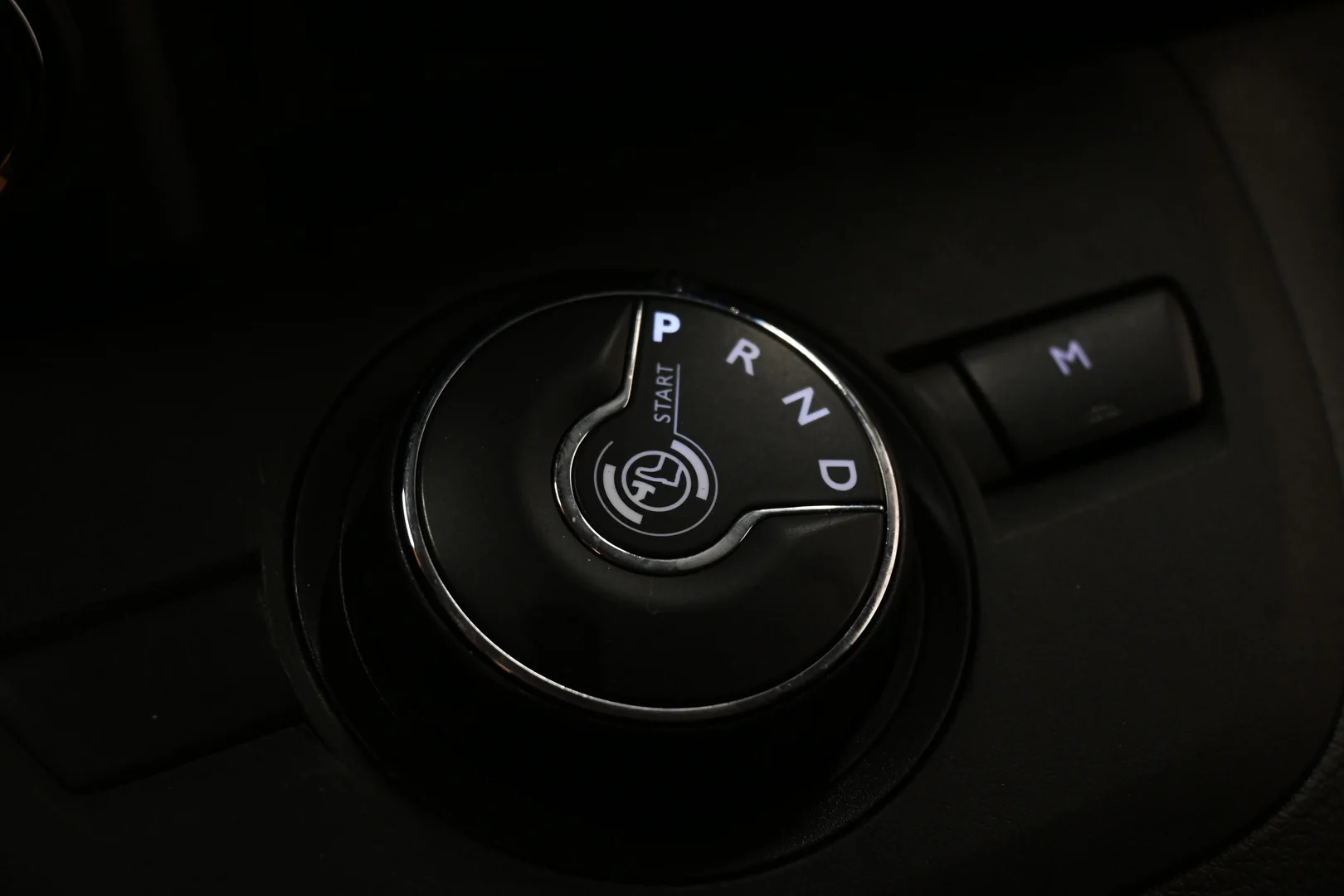 Car Image - 4fnyhEx7F5AEMxDQ10PTSa