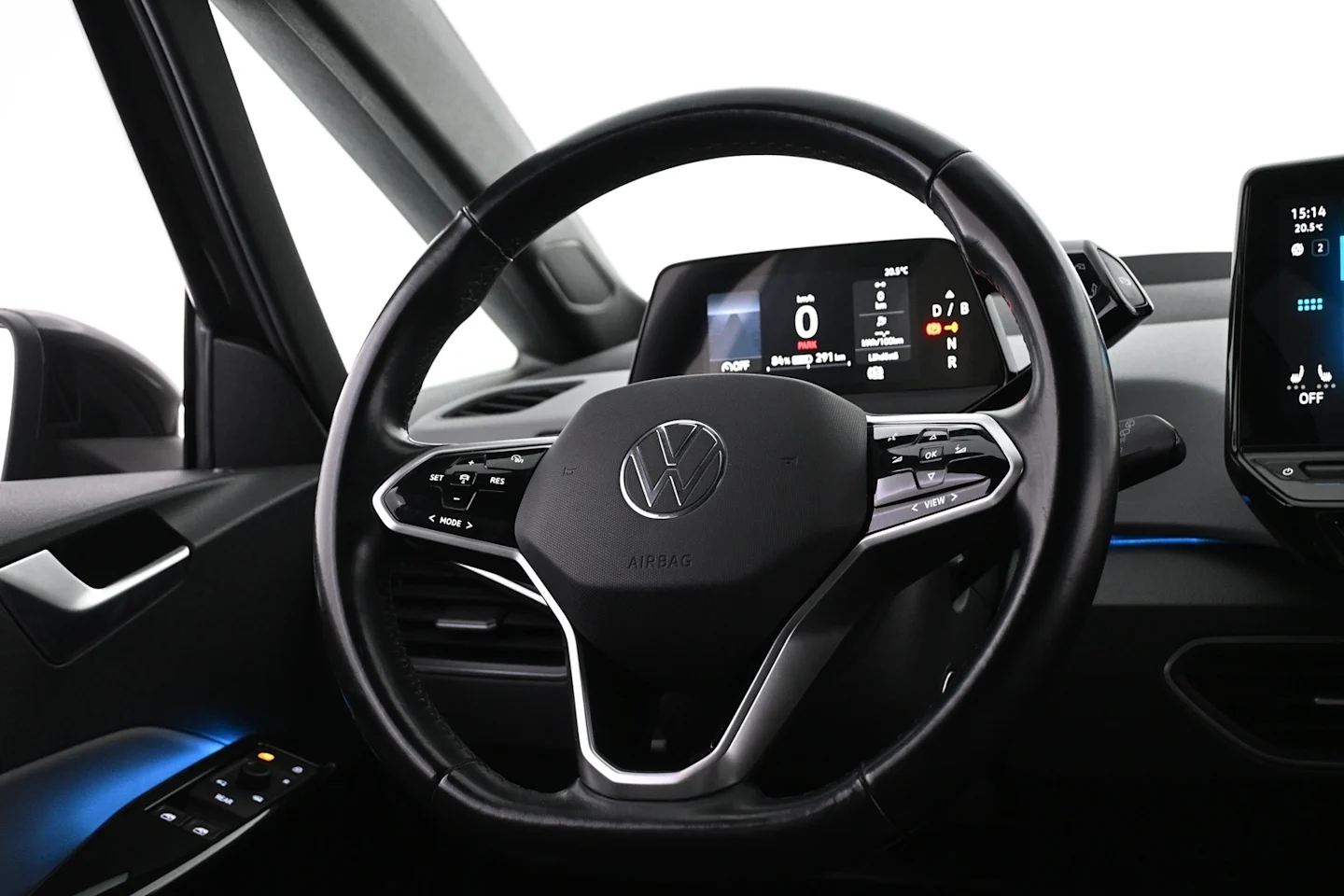 Car Image - 3JjVdBmEBbhL36DG2WmmeD