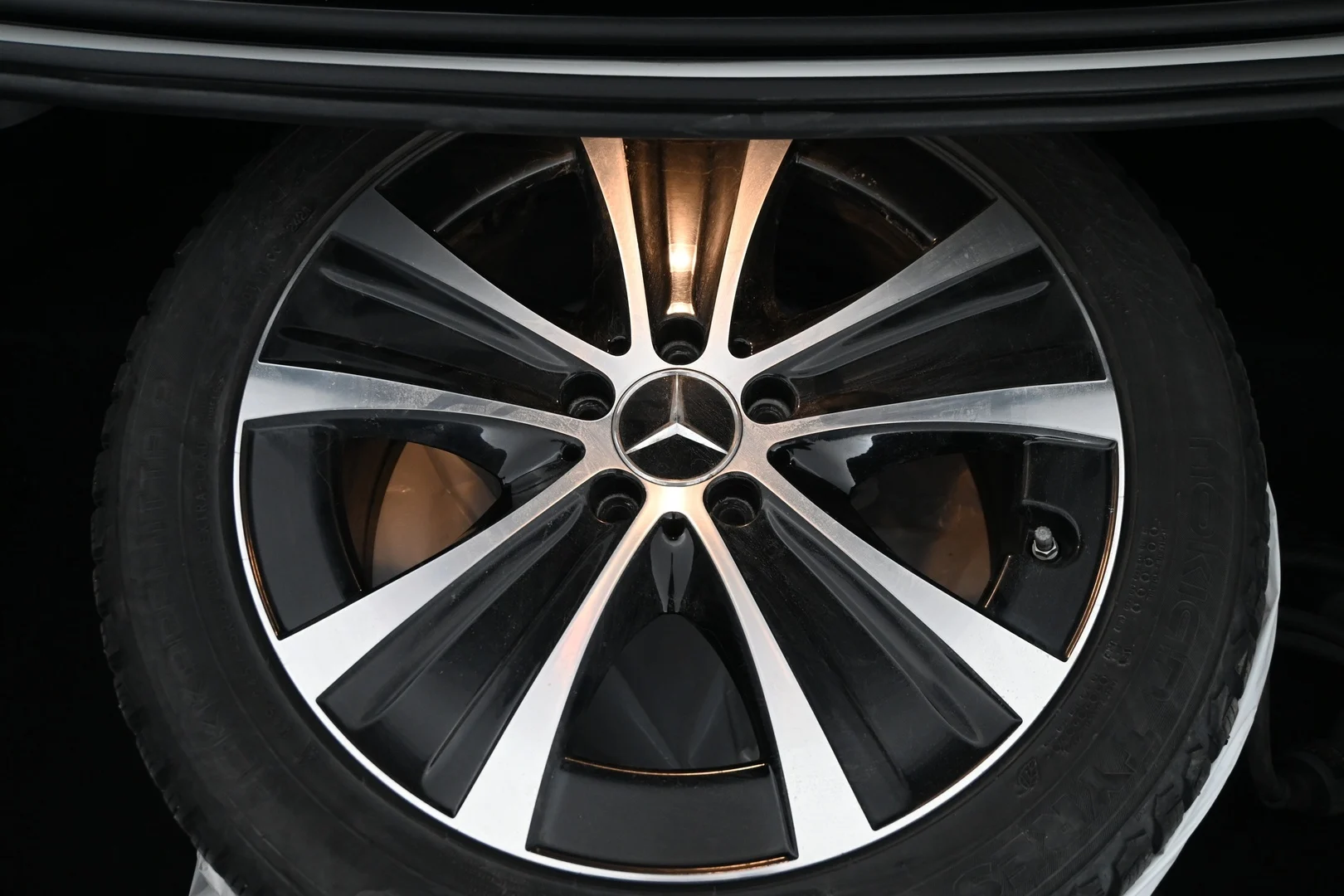 Car Image - 2Qj6aeVfOOhyZWN98nhaJA
