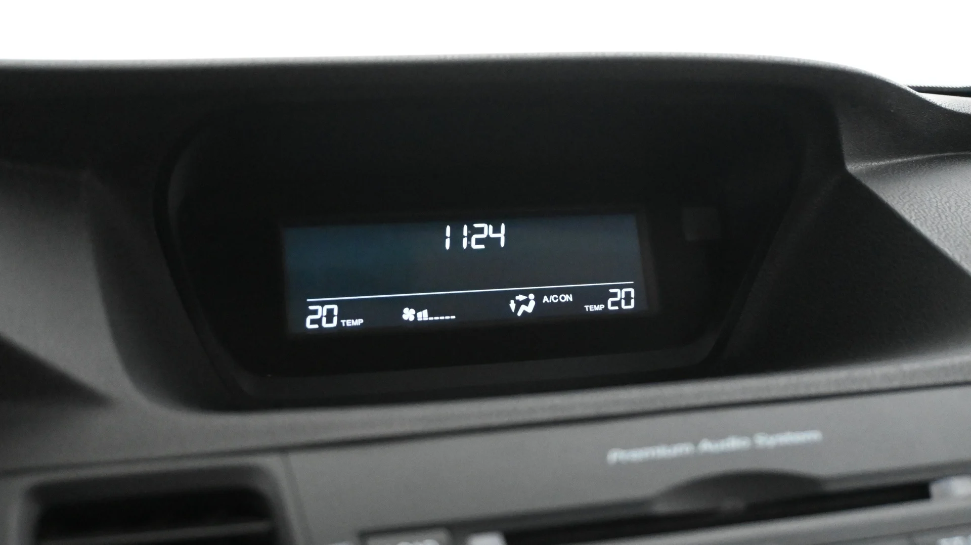 Car Image - 74IveyGH7UglbAktB2UbSV