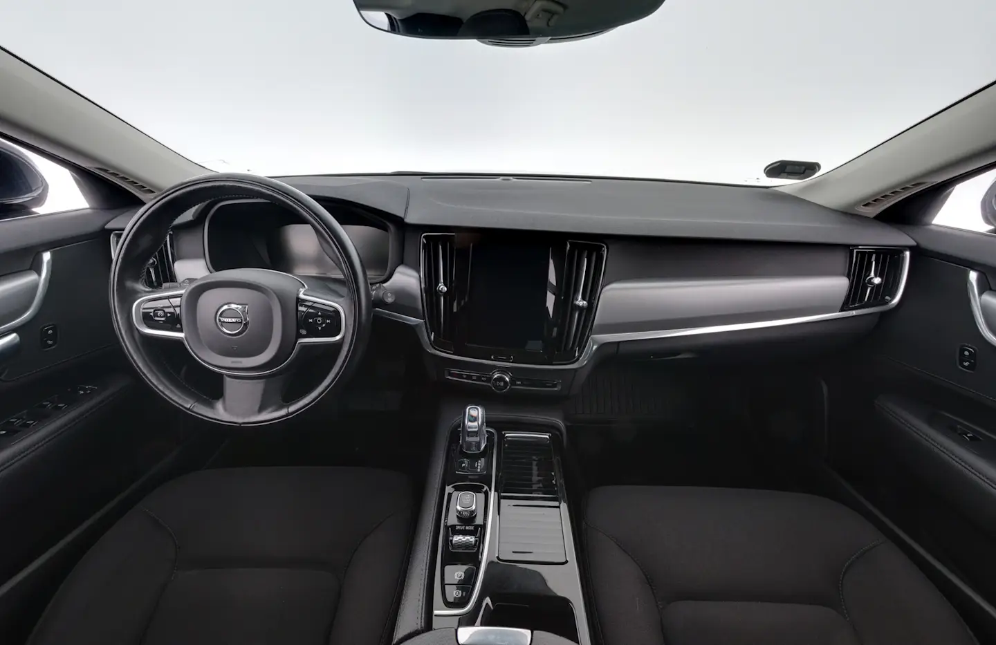 Car Image - 6XM8FwK8BGqBm8ARt7gH3M