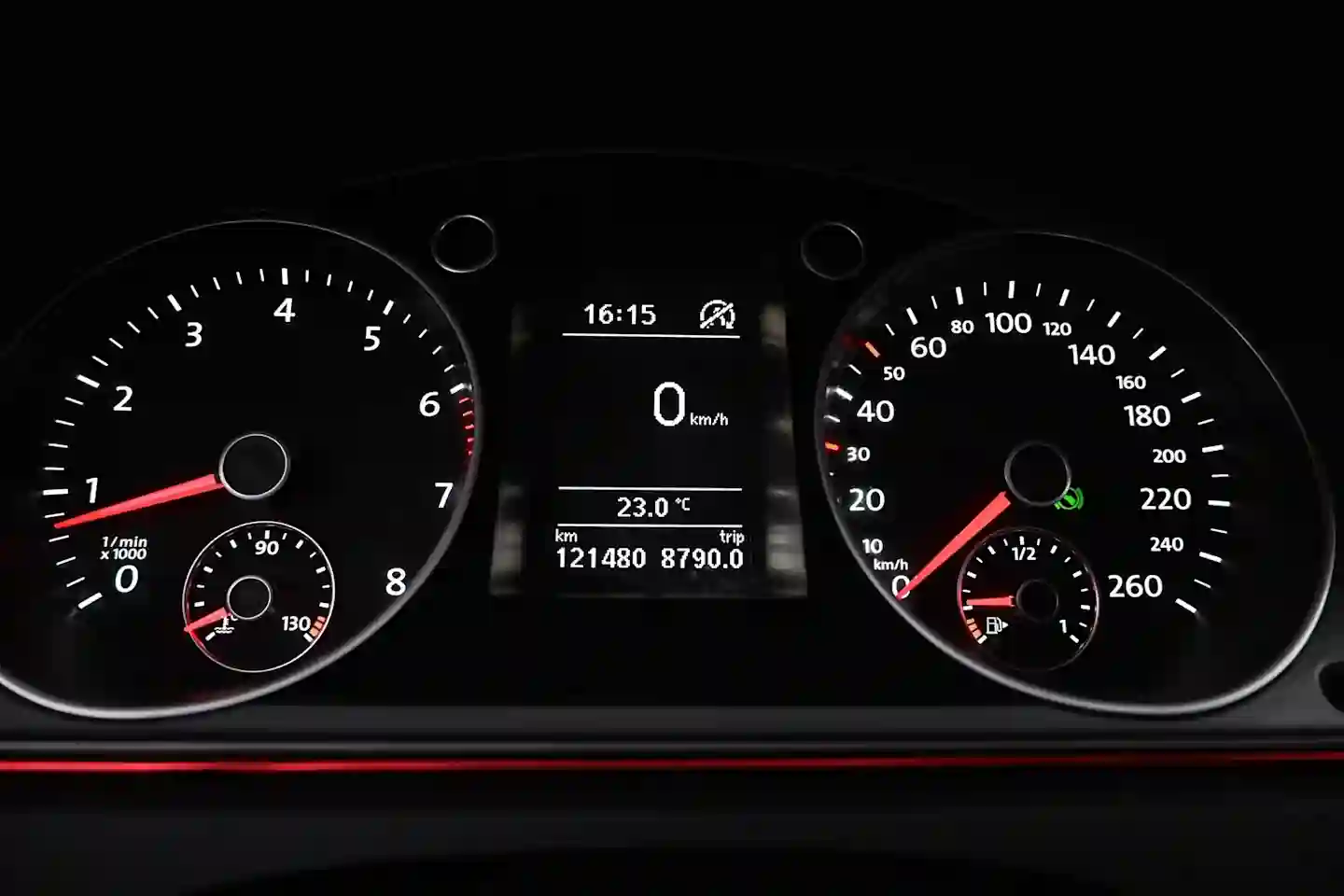 Car Image - 2BUbcD8Myt3vTbLIUiZaf5