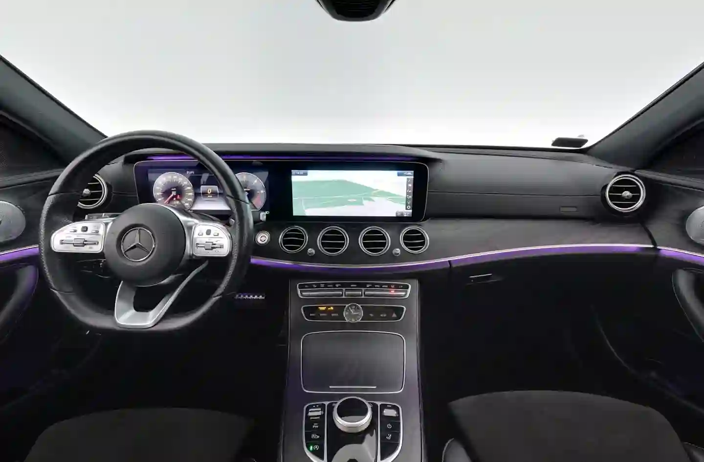 Car Image - 3sQHL6td96JlaN1hqsW4fZ