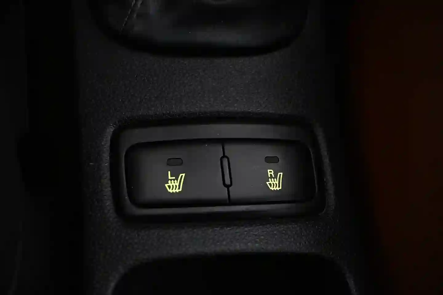 Car Image - 2sM7GPysRuugmp1dzuLX0S