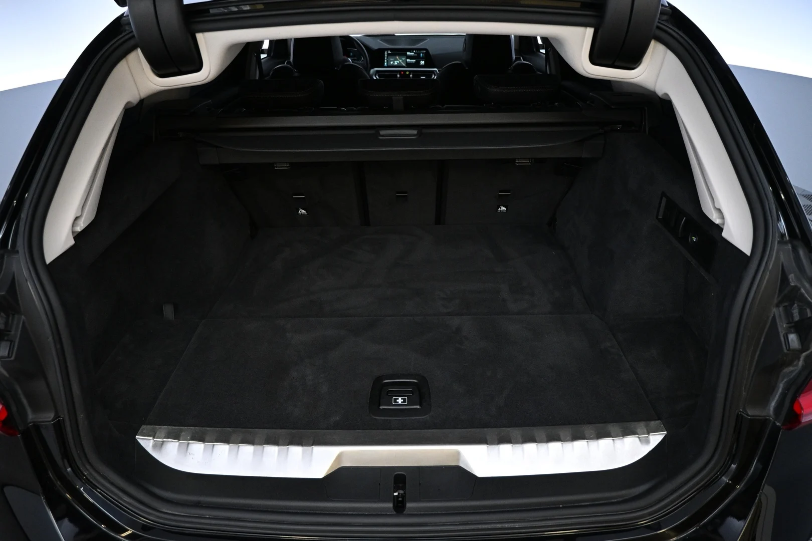 Car Image - 1iMbSd4qRDuFwPUwUhqy2B
