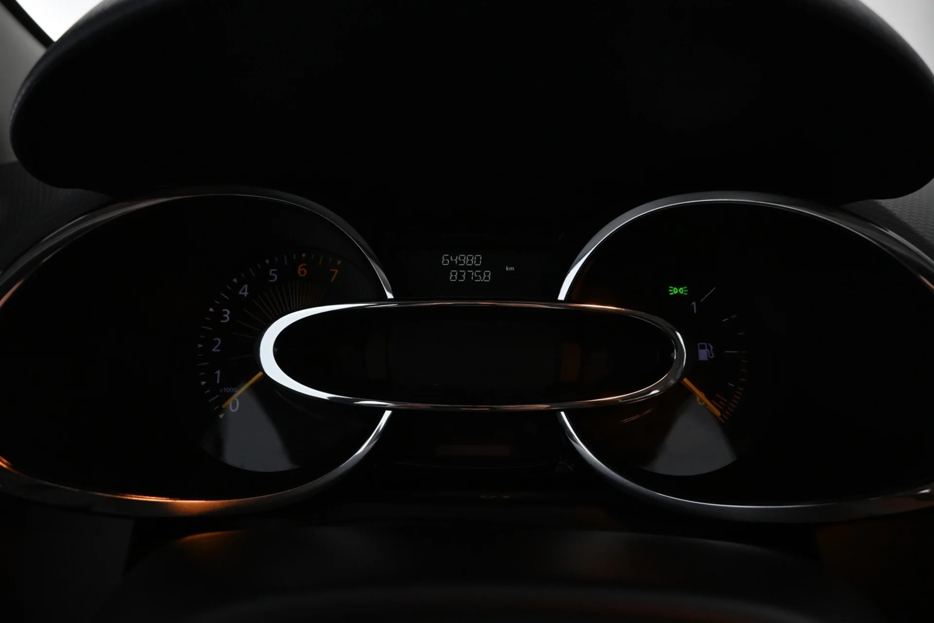 Car Image - 2zEkjIQlMg8DAaJ3yujNyO