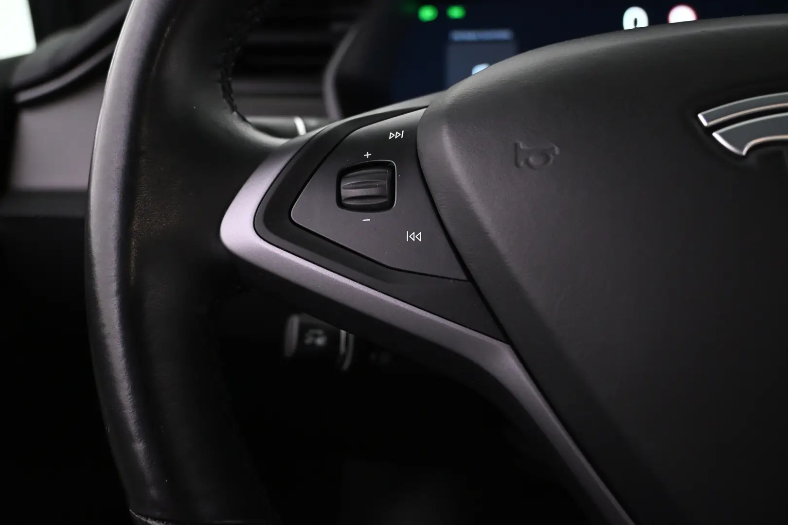 Car Image - 4CO1LuHUHCBgAf7VvBQmvy