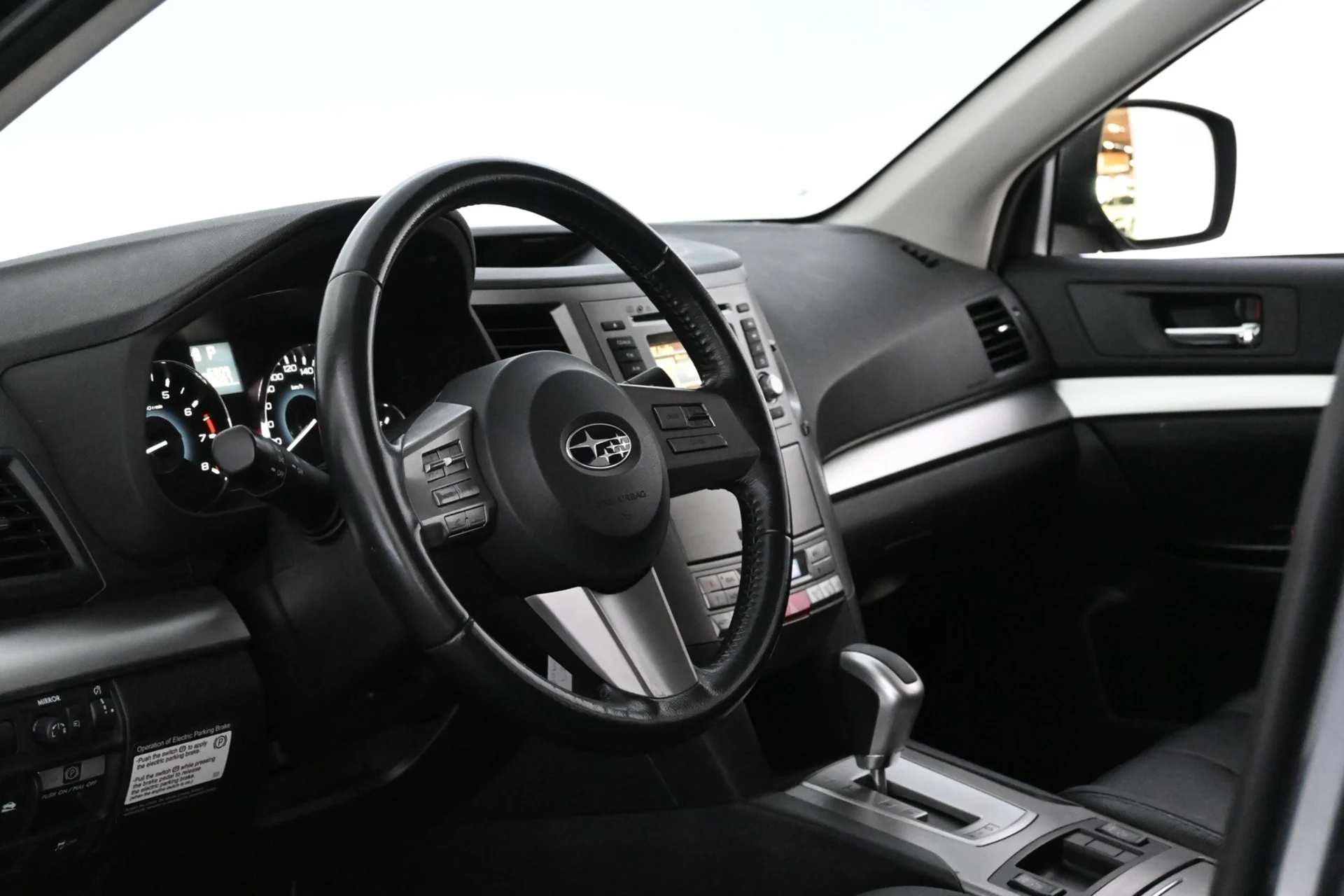 Car Image - 4Ar5bo45WnhzLRV4olH62W