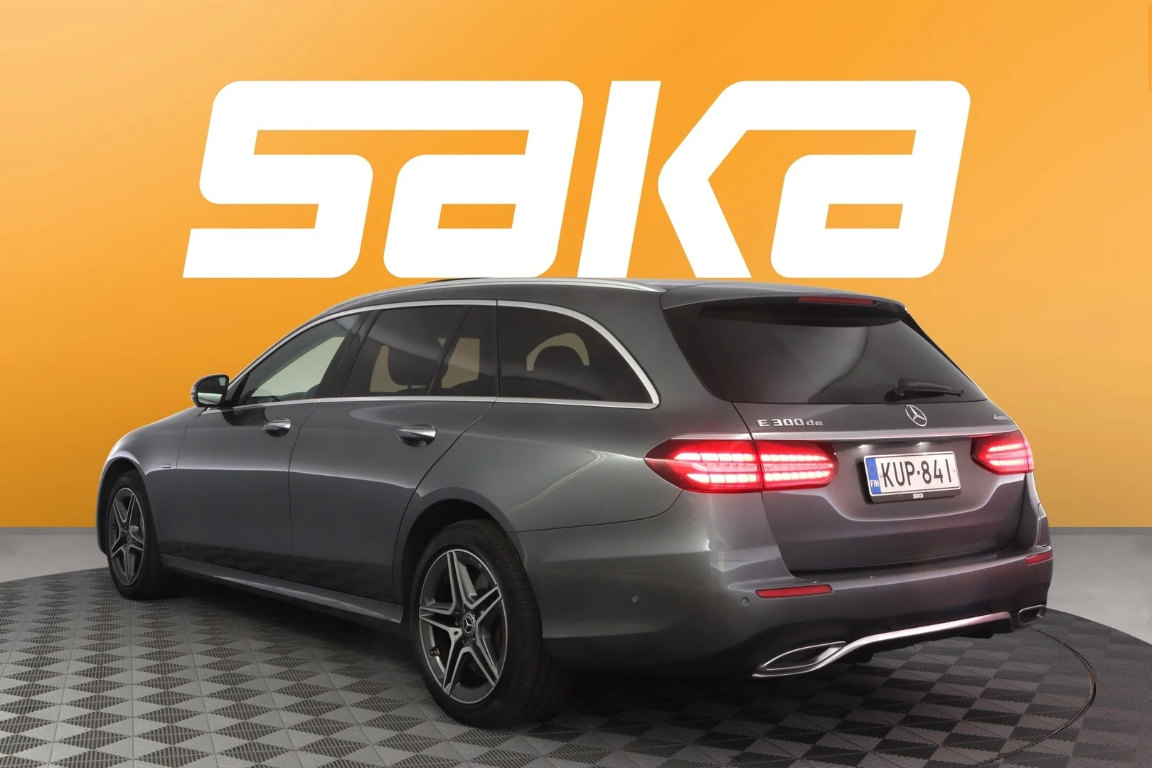 Car Image - 4SA7YsfF8f6We8WAcEsILE