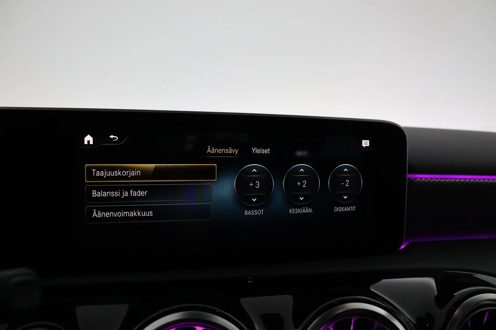 Car Image - 1w75uiO0h6Shs0hRyfbB4A