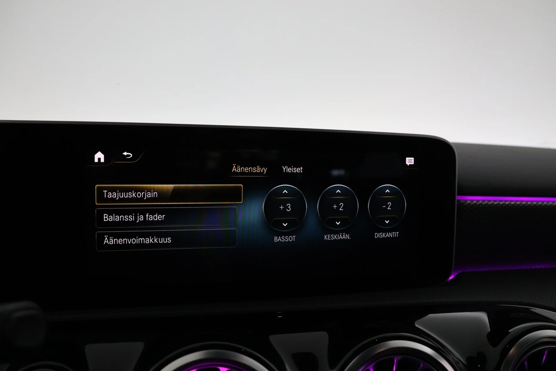 Car Image - 1w75uiO0h6Shs0hRyfbB4A