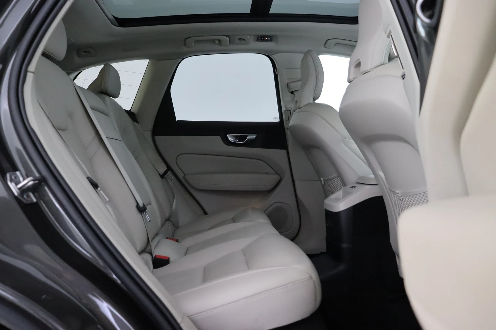 Car Image - 1Wp0aSNQmZnA2mANFwMPl7