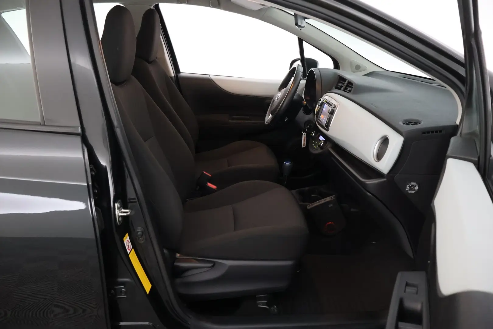 Car Image - gygqiG3lHMXeHmfCBUV2T