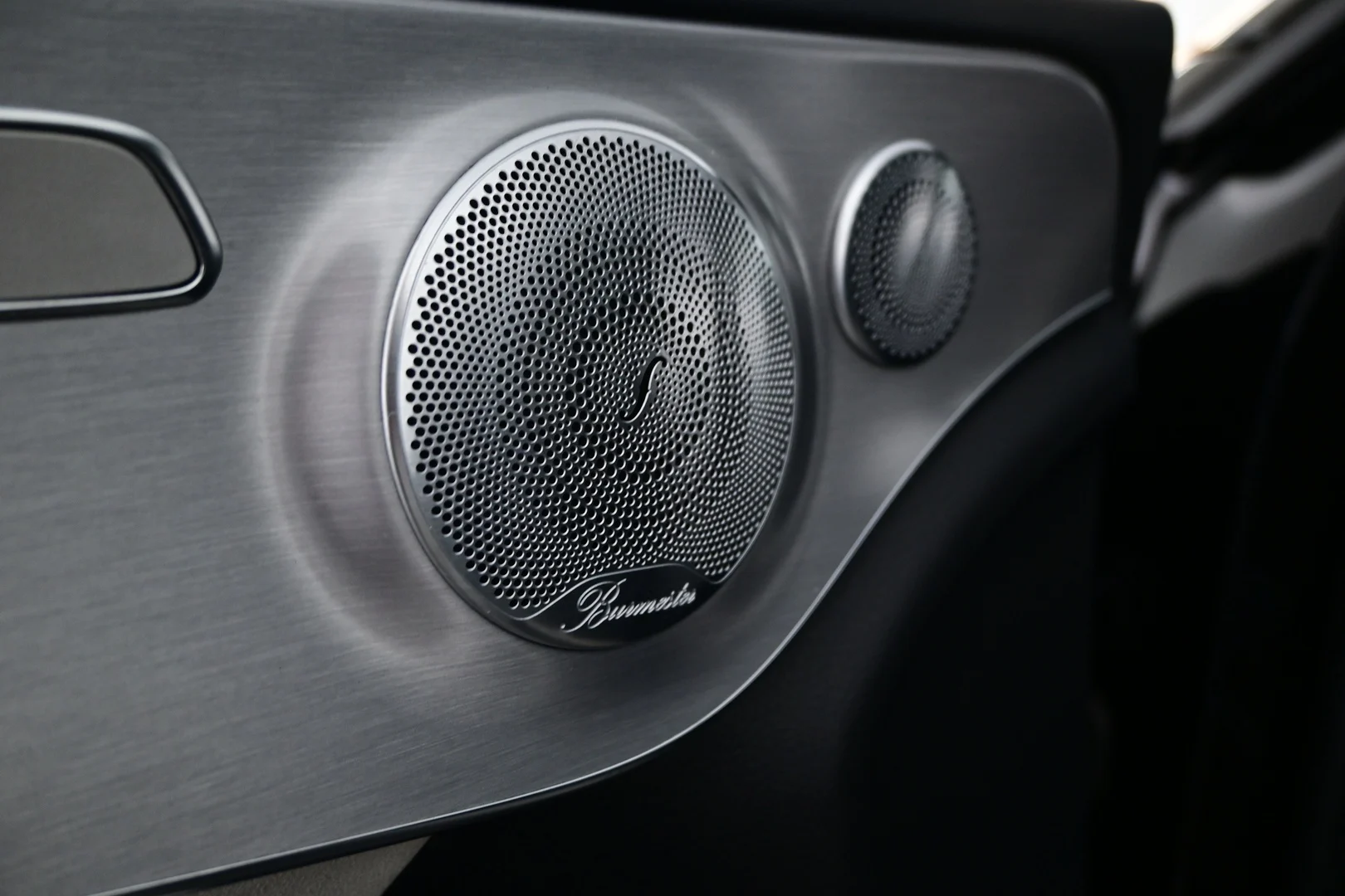 Car Image - 5UtzowFls2S3QdHfGVndjF