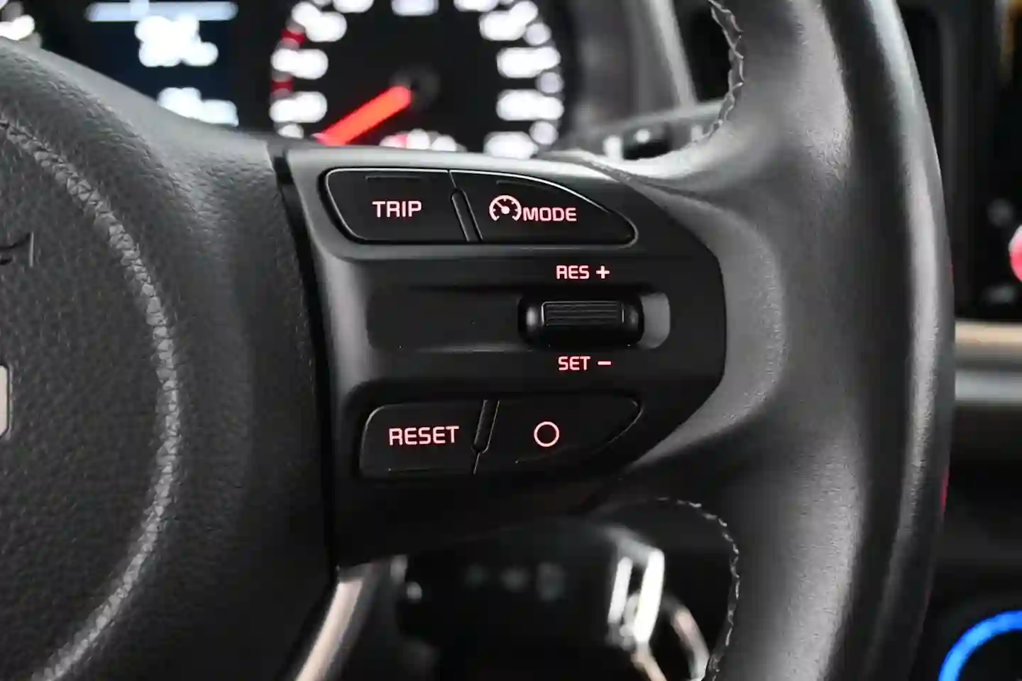 Car Image - 49x0Qn2FvZMzfIWeFQ2OZ4
