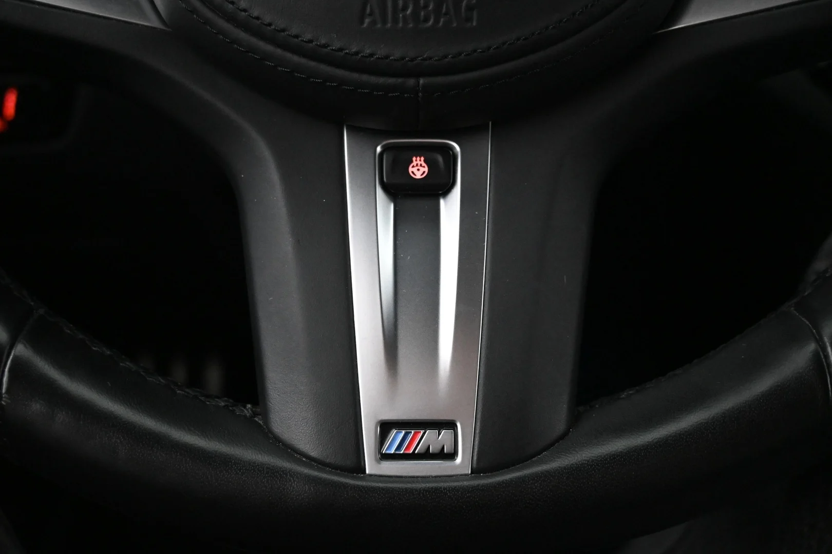 Car Image - 7bpFVQ8sfk1dz4yWdVGivV
