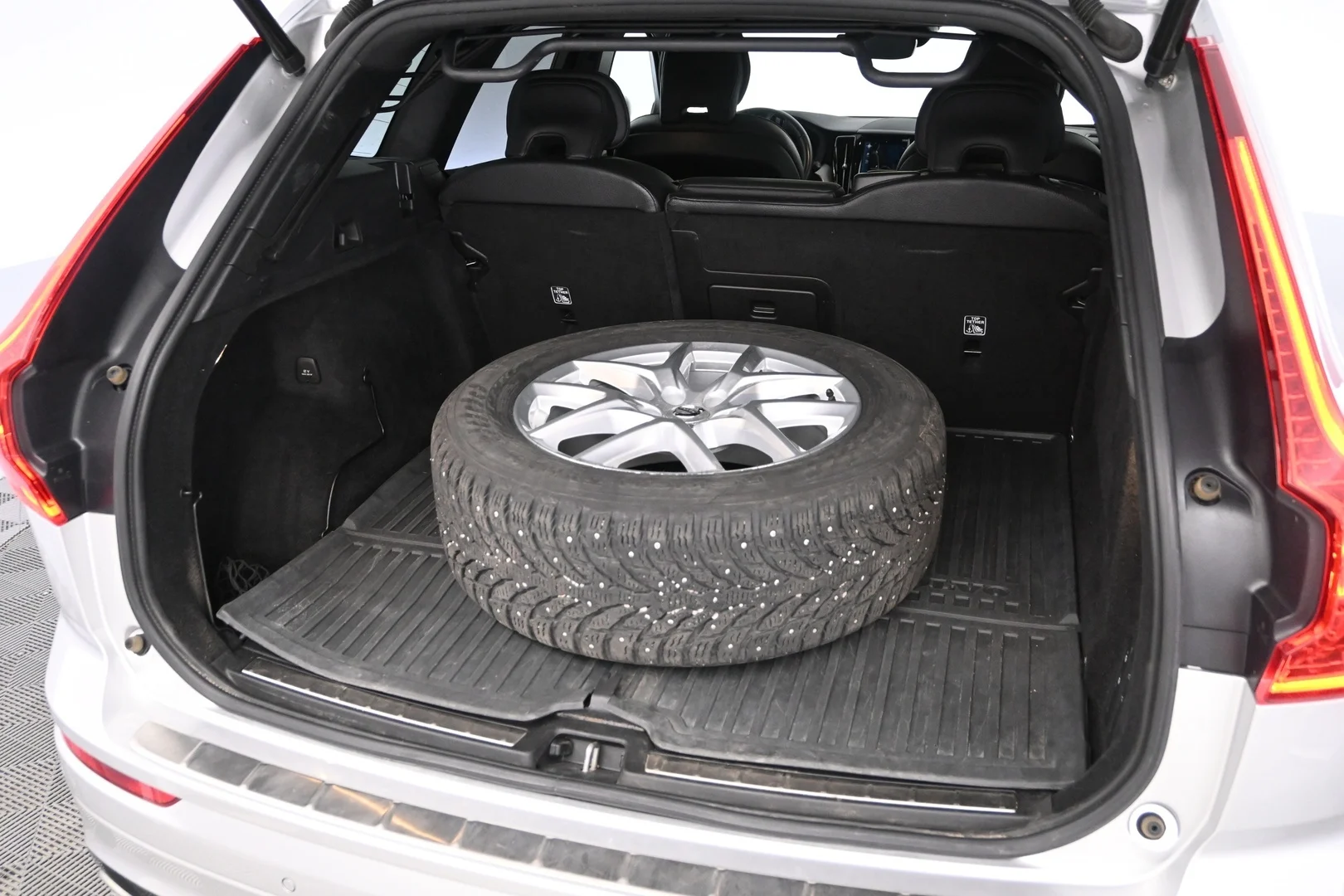 Car Image - 6nBpDSyflAhm2mtBn0LqYi