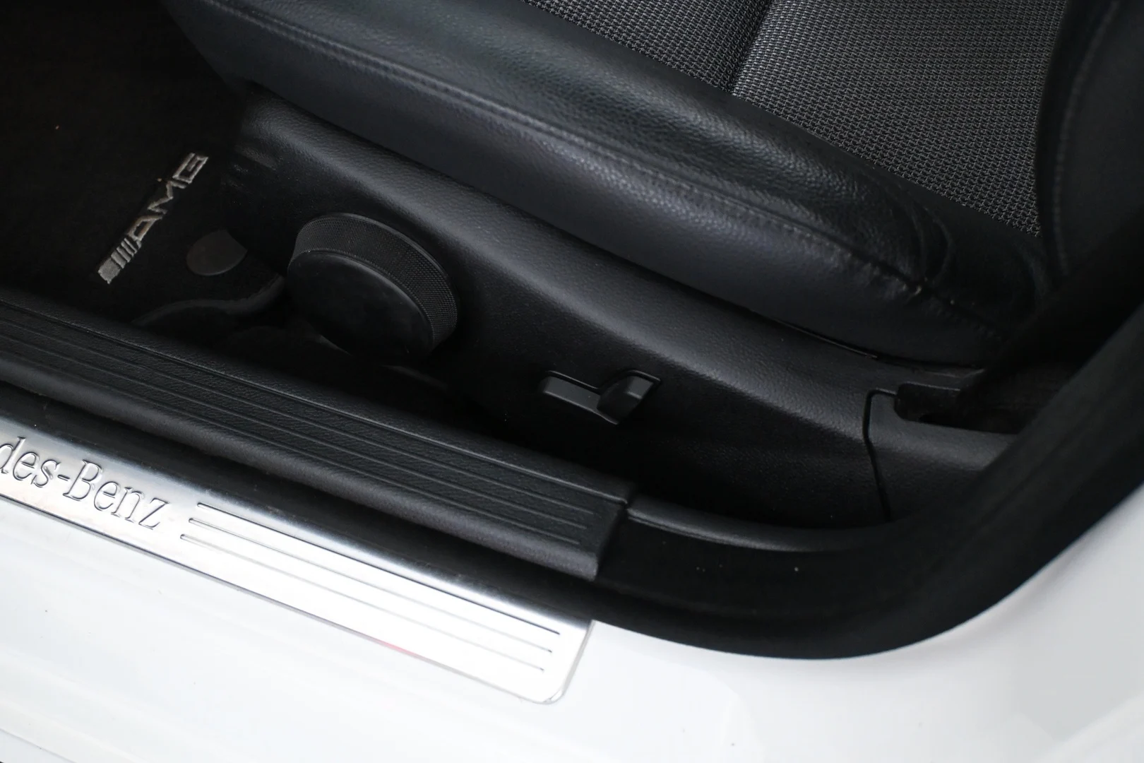 Car Image - 3dhq7JAATj9ghvd0qFWl8b