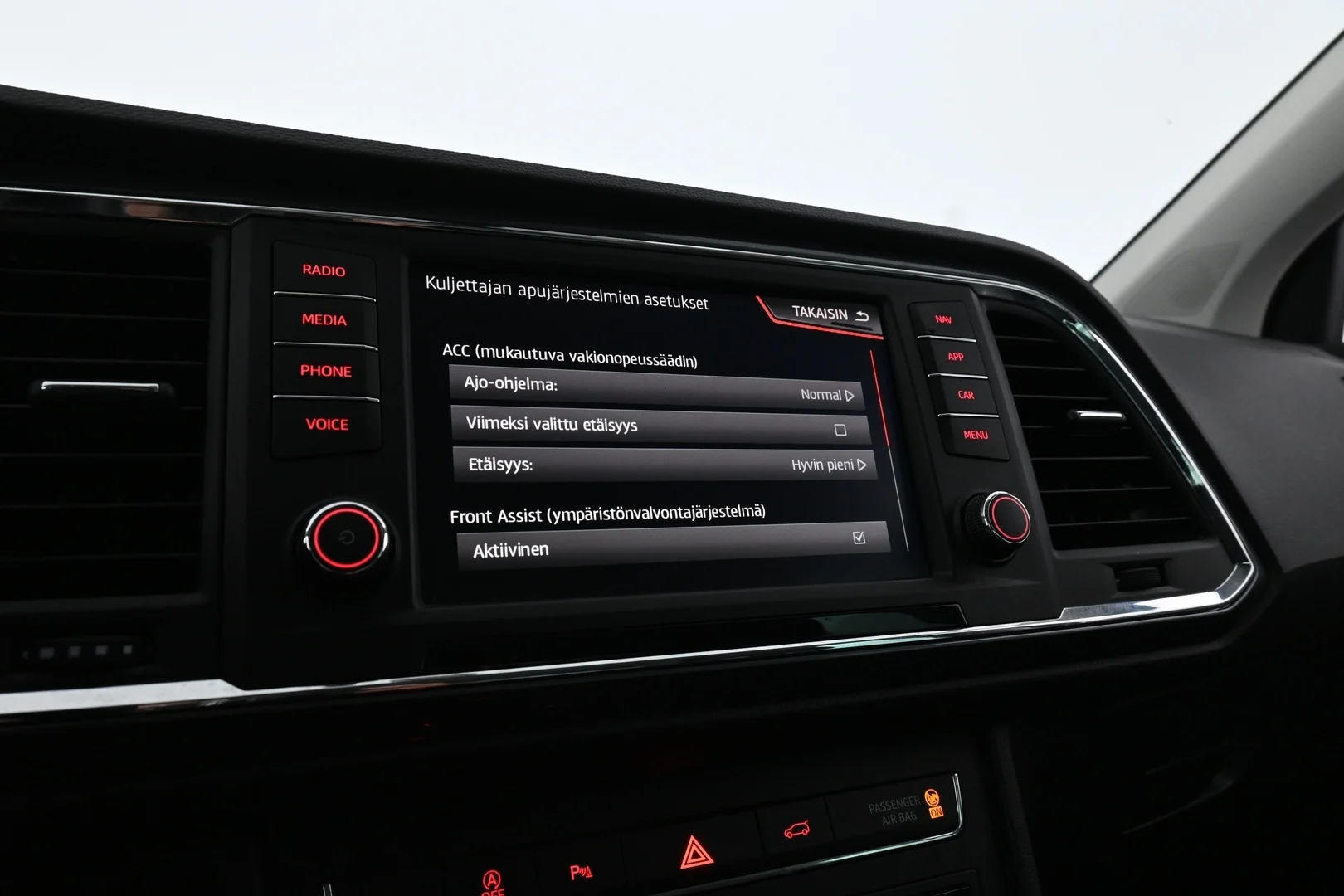Car Image - 39ngd8bsj3lVx5vwpIq6Gv