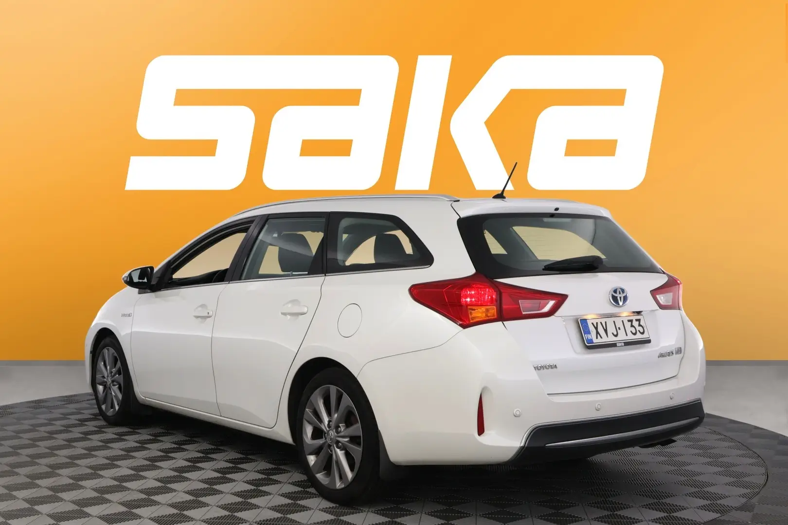 Car Image - 5LCSmJhfE3urabxKnWTZrY