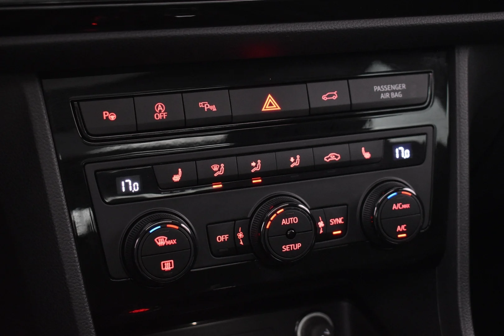 Car Image - 2NJJGaFLSPSKbwHhgDcmLL