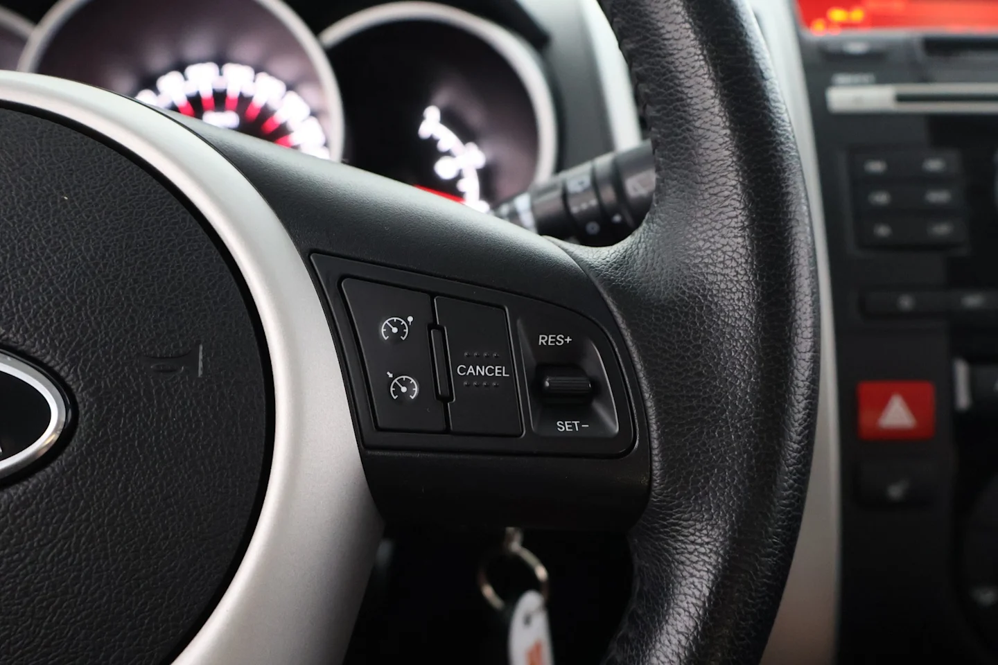 Car Image - 1islz1qKyvpwTnORVSkZ7I