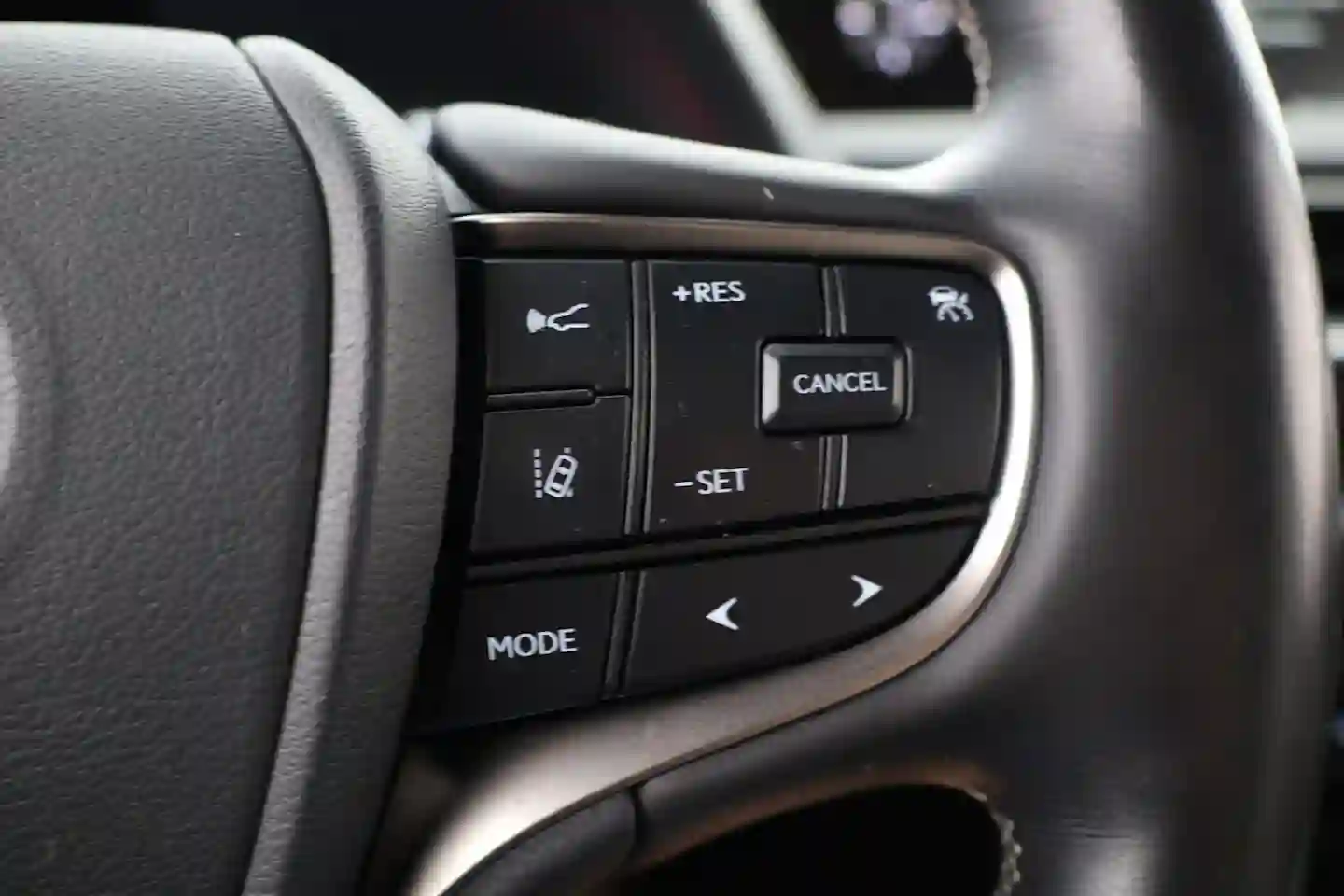 Car Image - 5W3fYYVt907P4hv1aem1RE