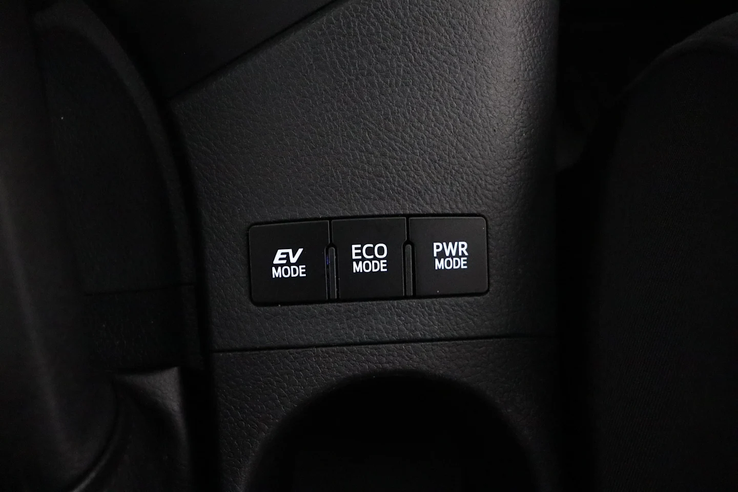 Car Image - 4gf8S9zB5w0QzuFN1njZpk