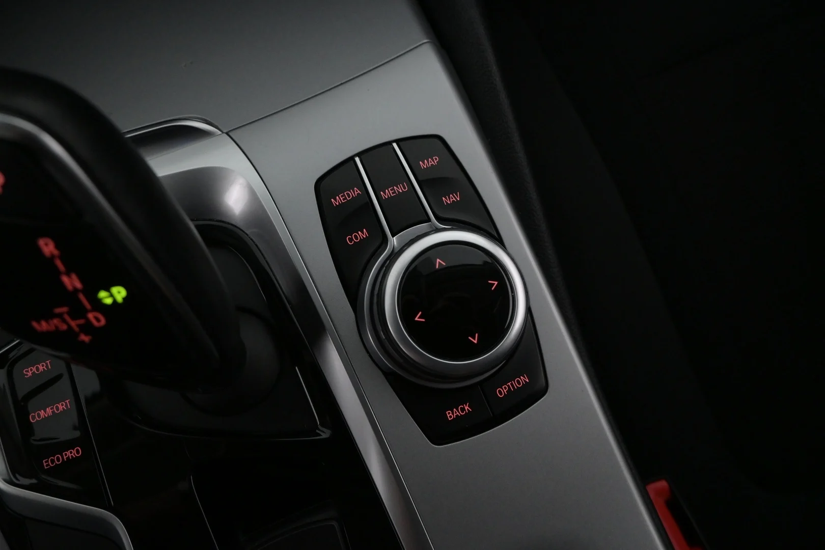 Car Image - 2aXhZLT1n7gVr9fZ1hINf7