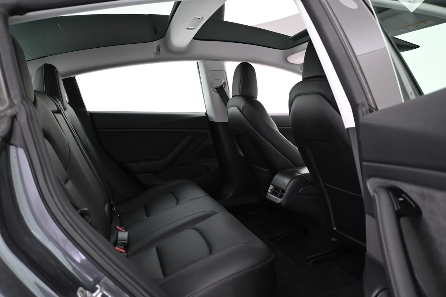 Car Image - 73254SDl412vHBpMD0e6ZL