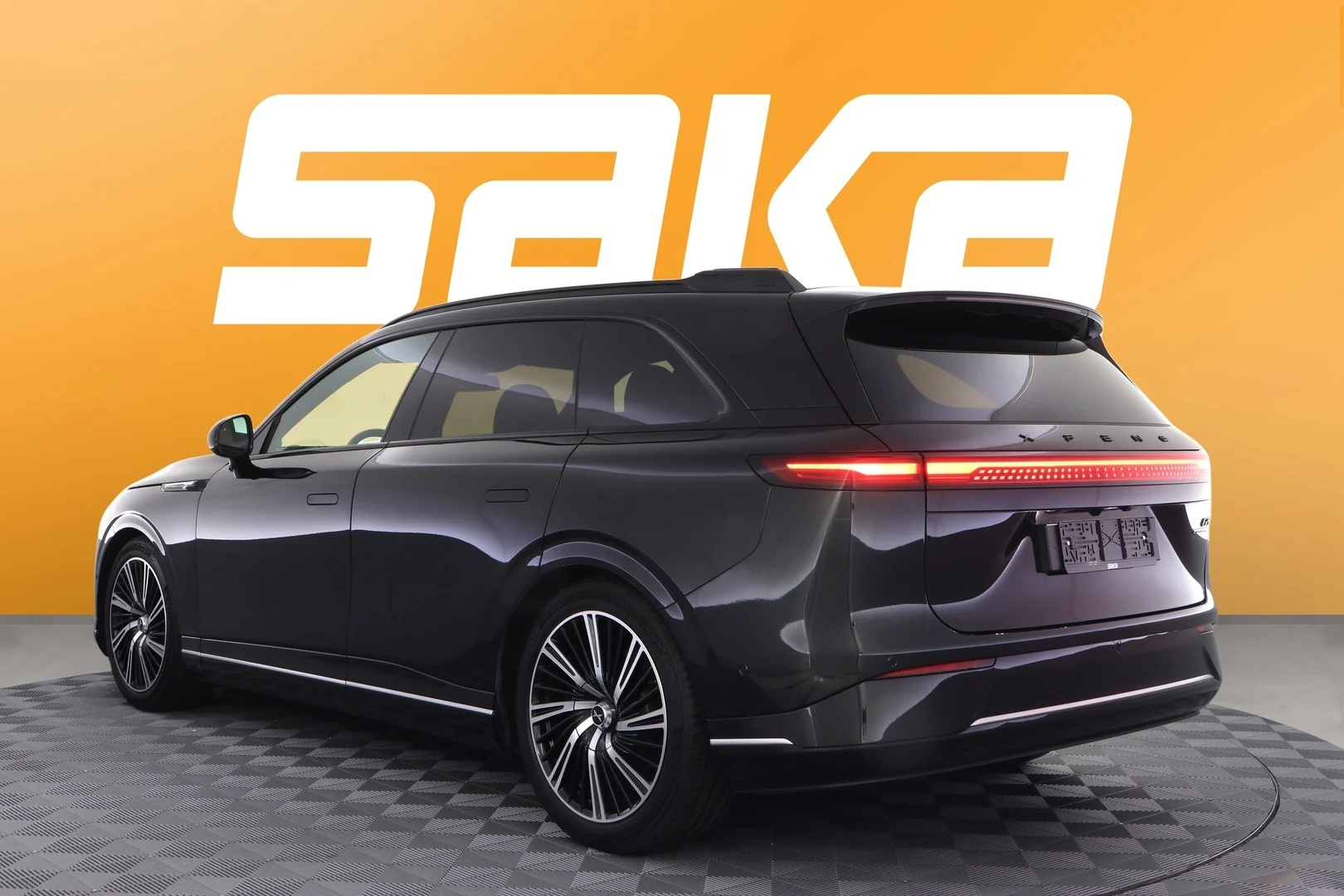 Car Image - 6SSb86UHMRHzPIdTBJusI9