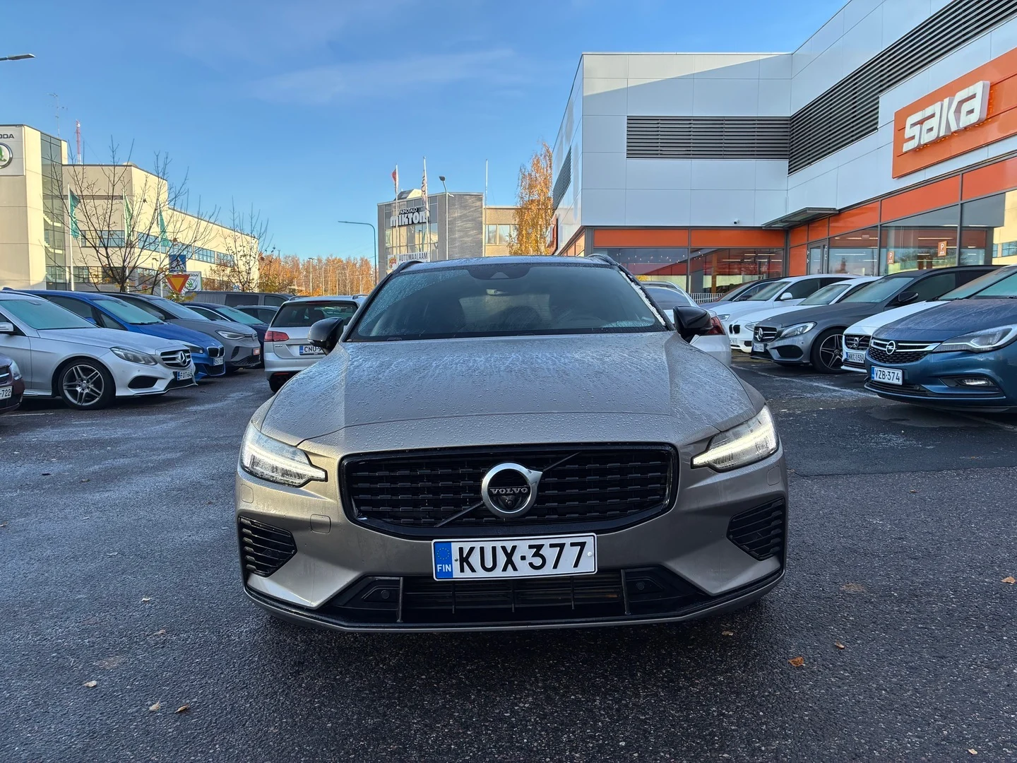 Car Image - 6G7ovd1XRn1UVjsziloAZE