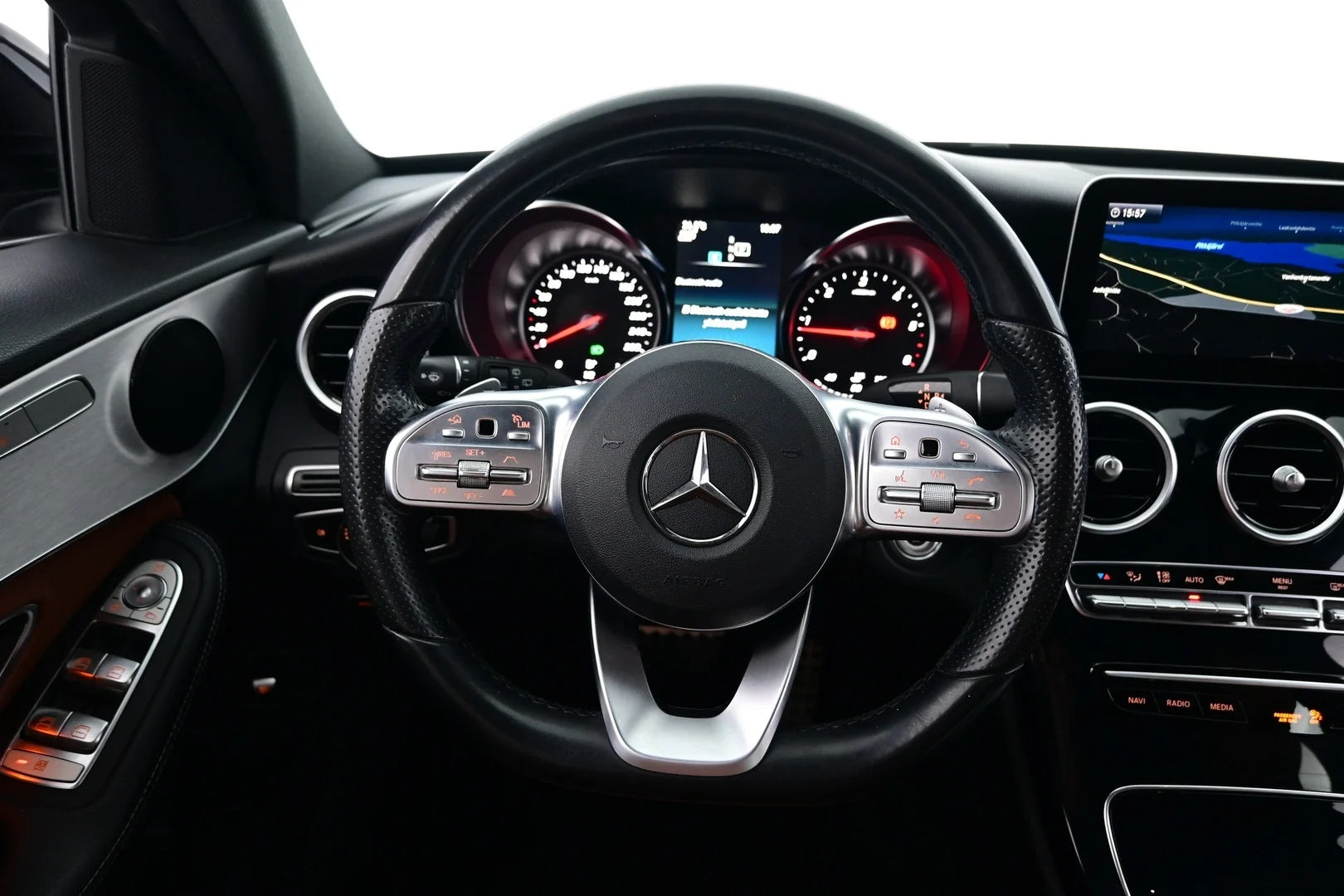 Car Image - 6K78oweVUCWwoYlmLVcxvS