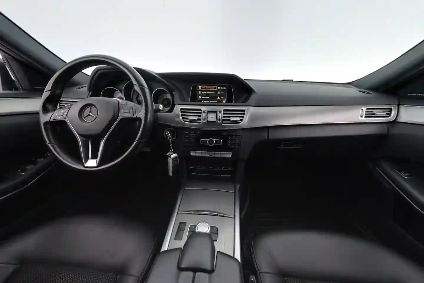 Car Image - 3b4tIwlkBwQRDHNE2WWawf