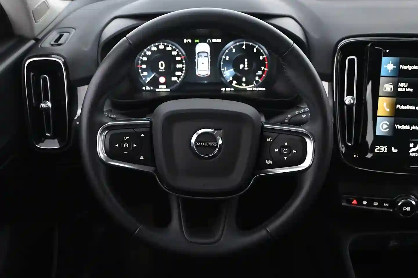 Car Image - 1QAk8GcuO3pWTl0LXqV3Wi