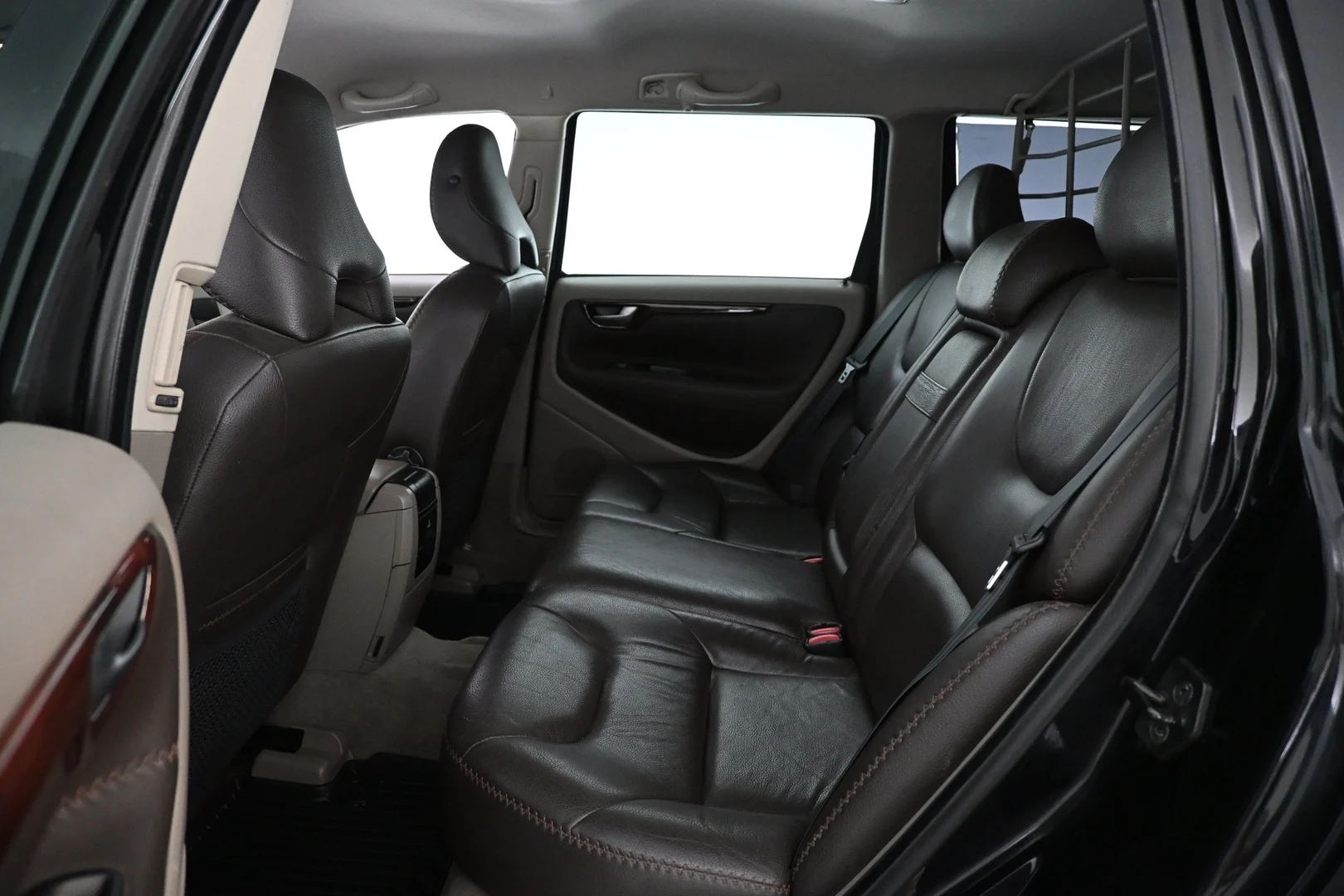 Car Image - 7rfBoU3R8rLbPtXGH7G3fj