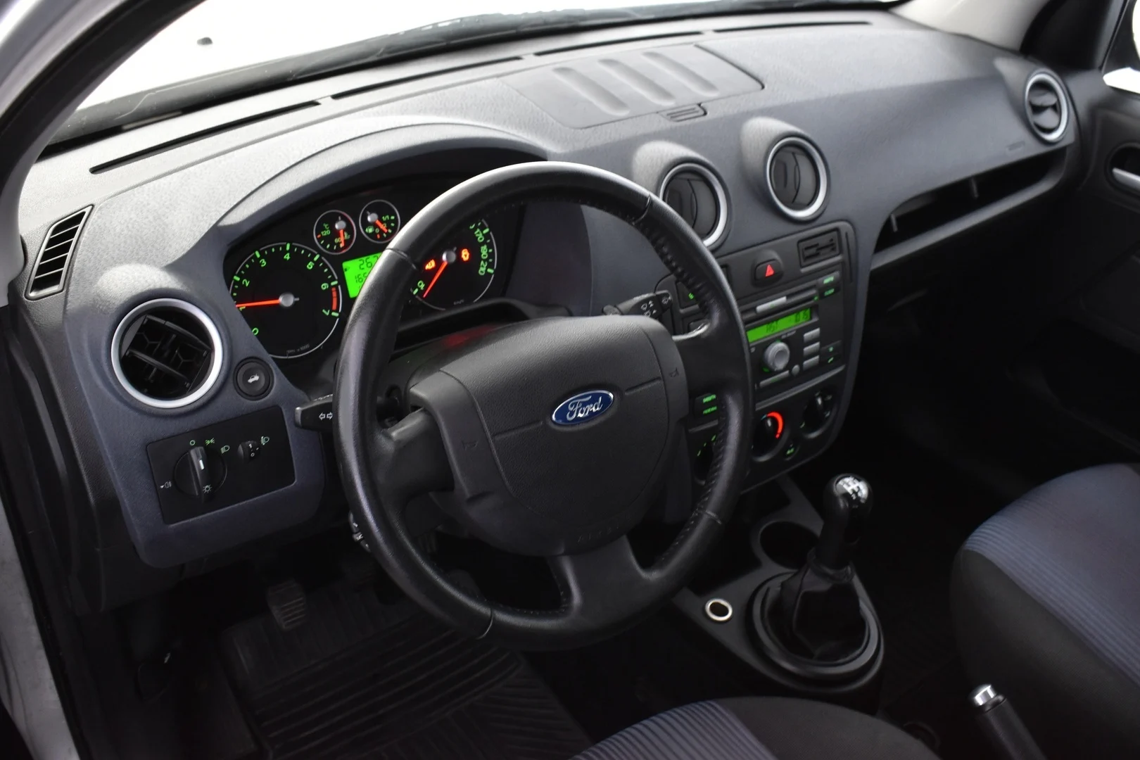 Car Image - 67waEWfcnlXCHmmN4HwmSg