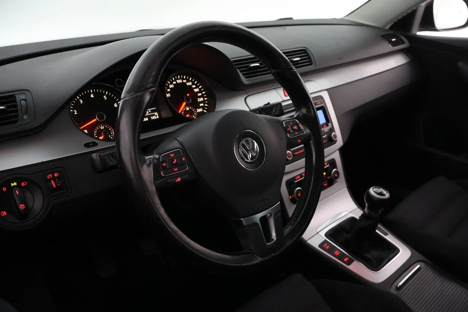 Car Image - mgEis4FRGHcc1MSb4S4tn