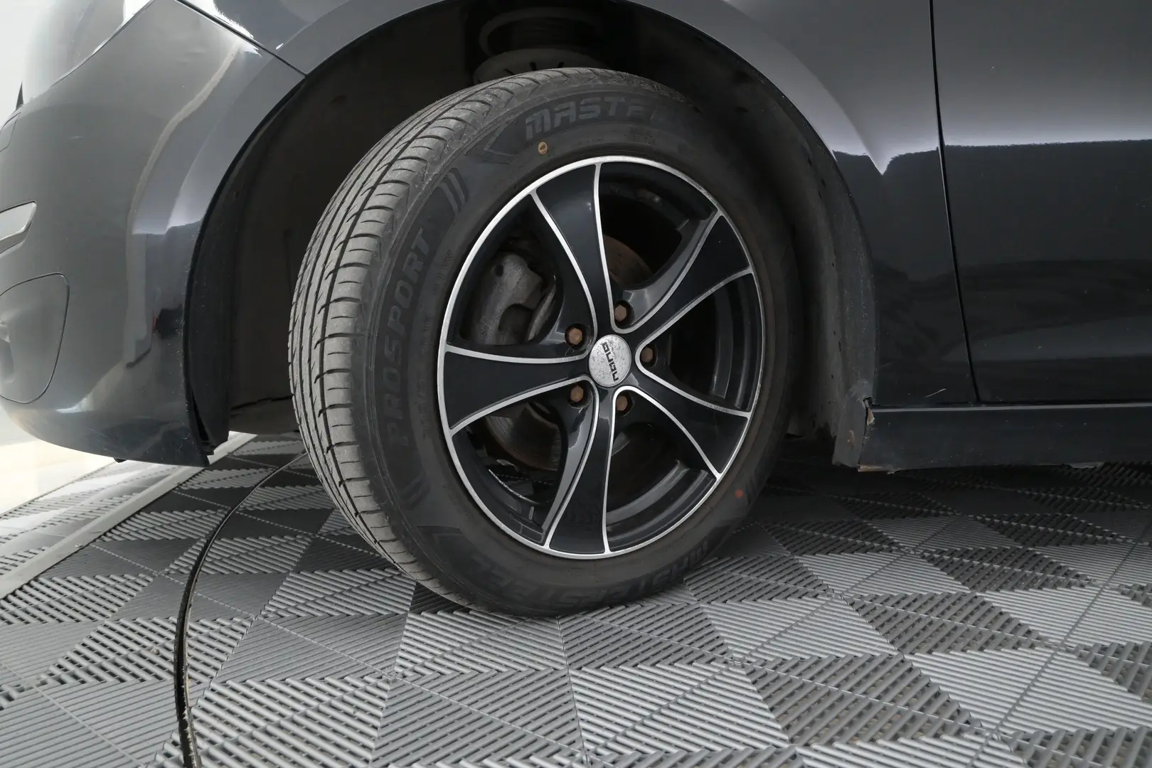 Car Image - 2tgfTXIb39QWFS9ppUA0SD