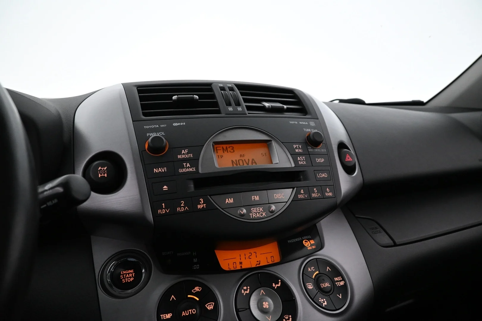 Car Image - 2hJgFOSQp5TVPXyMZqYlam