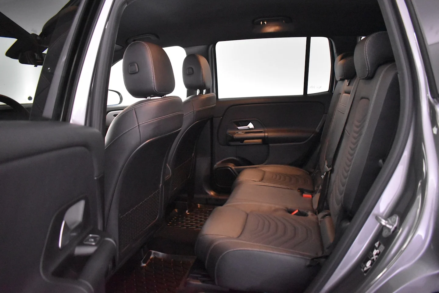 Car Image - bG0qDKzeyrByjZZmSAheX