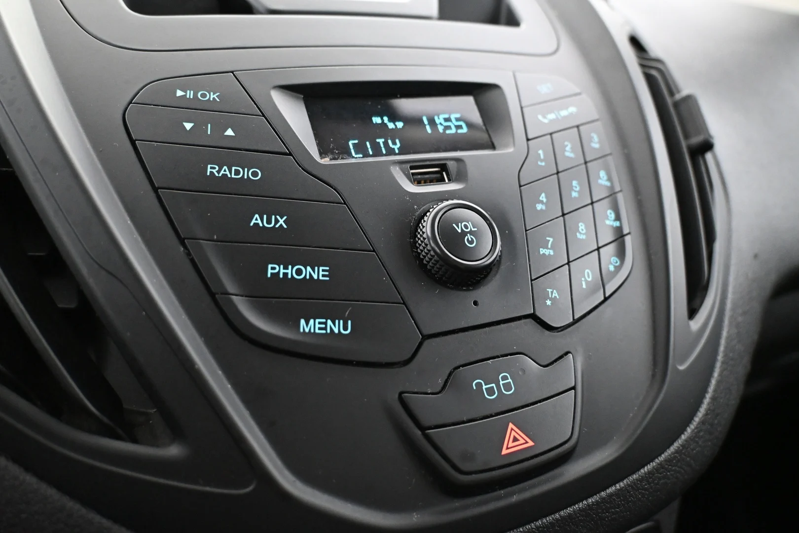 Car Image - 6KxalyBItlSAPLTdNklIiP