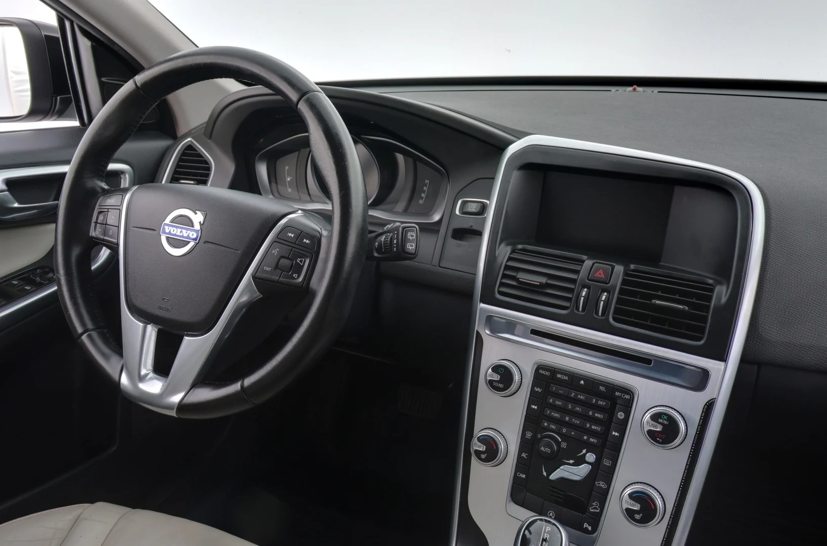Car Image - 7kpyht4FUmSkBYmgEnAN5C