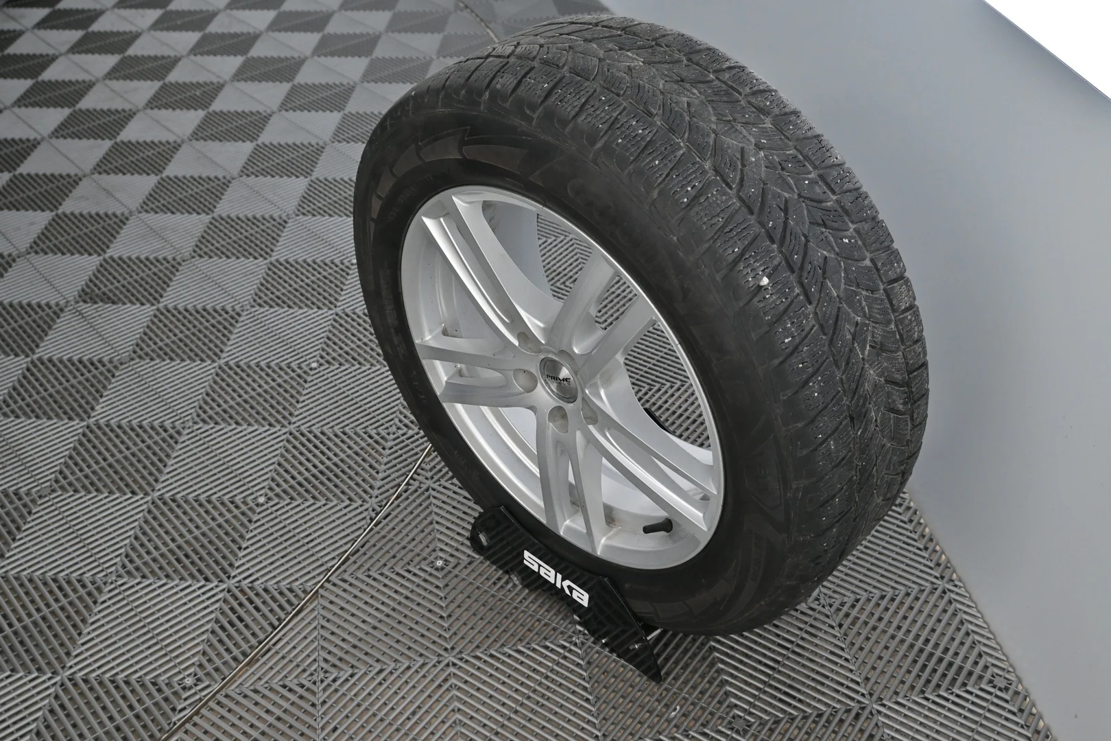 Car Image - 58VjdlnCMBxPGykfQ8peZU