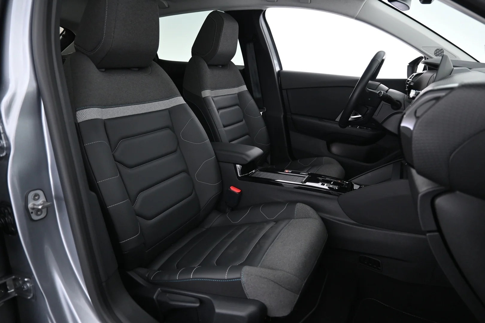 Car Image - 7viBqo7RmEZFmwgbXJwI4q