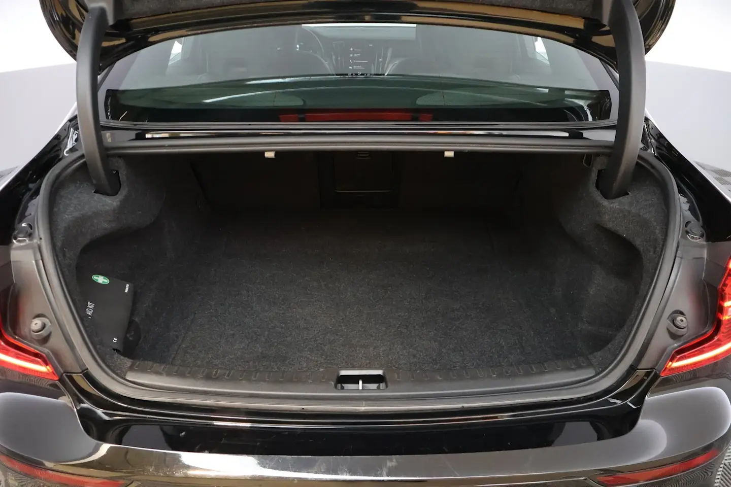Car Image - 1olxgFvNTP6EKz5pyQxxSl