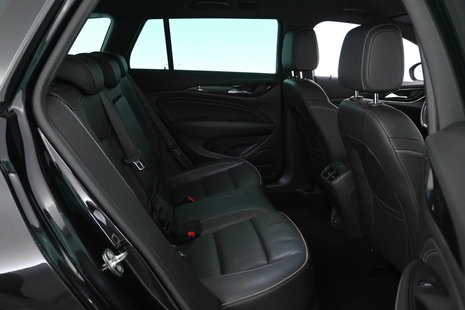 Car Image - 30T7RJbzdIxgF50ttIqZQT