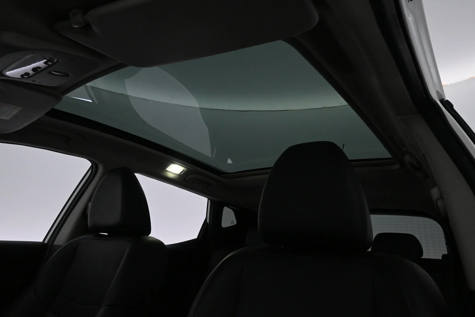 Car Image - 1MGIC0FVSPmGS2zkKDiKN2