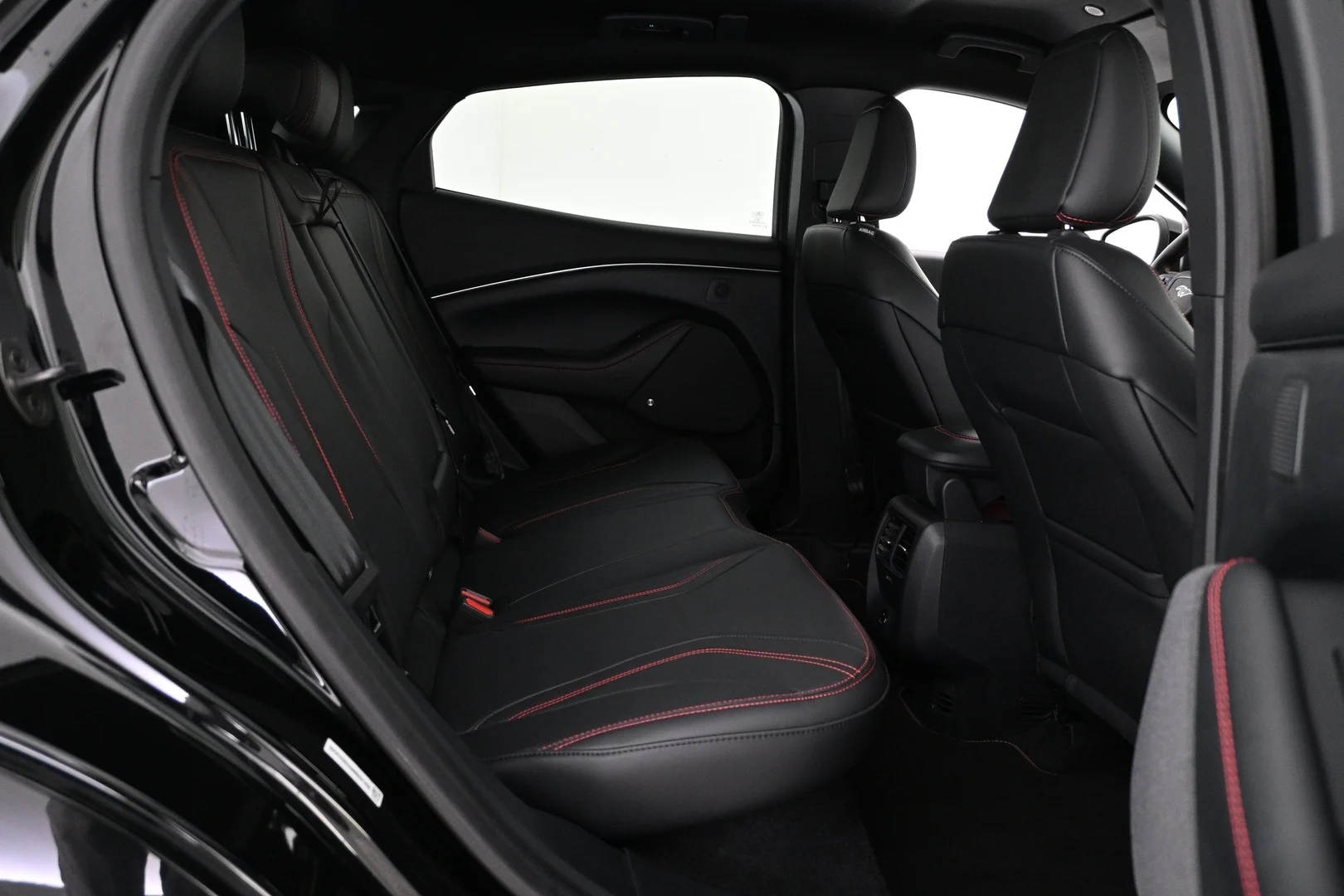 Car Image - 1HAjXgnCzOsqXtRtgTtFon