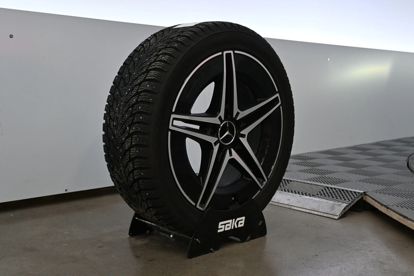 Car Image - 14Ms94xTqSjxO2iEvukIVu
